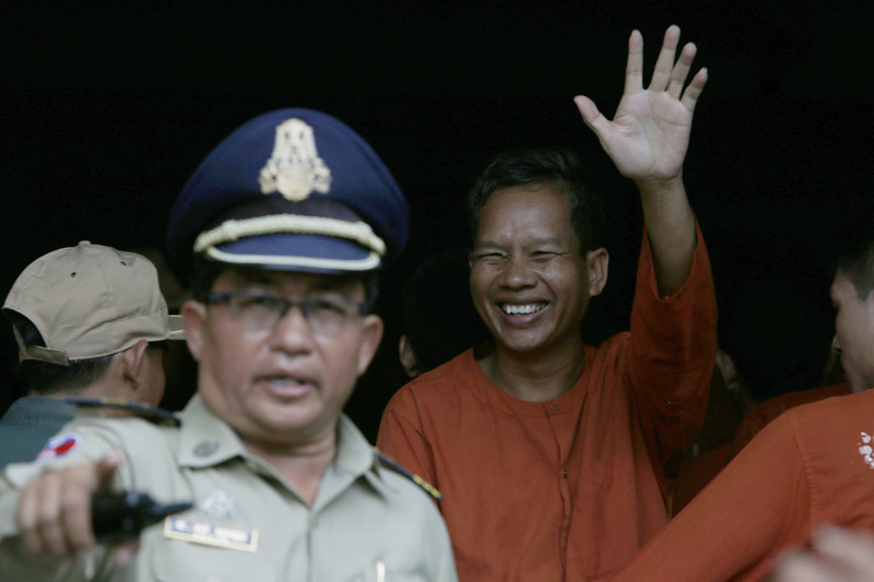 Cambodia’s Government Should Stop Silencing Journalists, Media Outlets