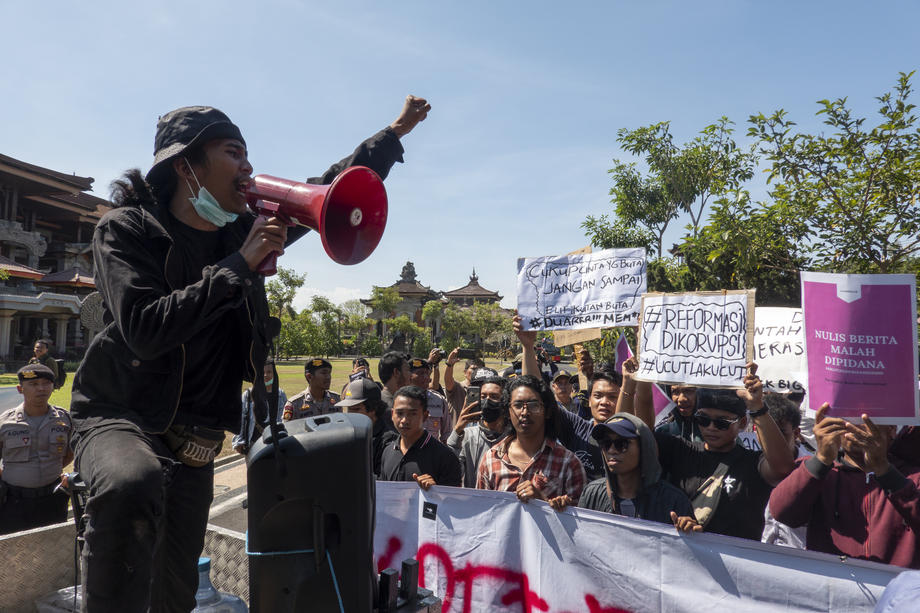 Indonesia Criminal Code Update Risks Backsliding on Freedoms